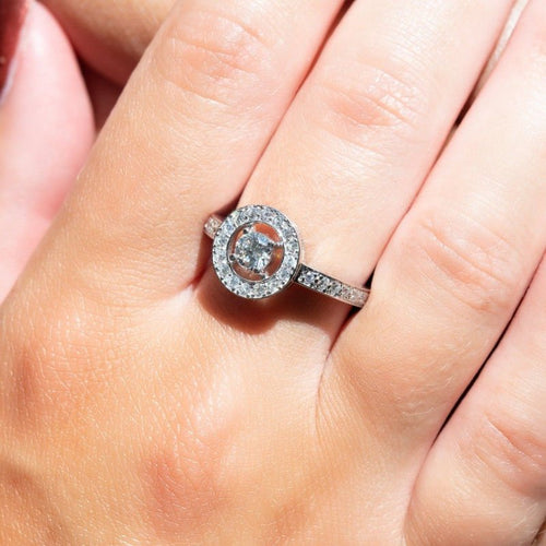 Bague Boucheron Ava or gris diamants